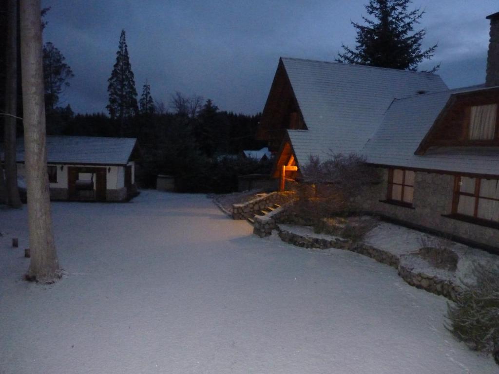Cabanas Le Pommier Hotel Villa La Angostura Esterno foto